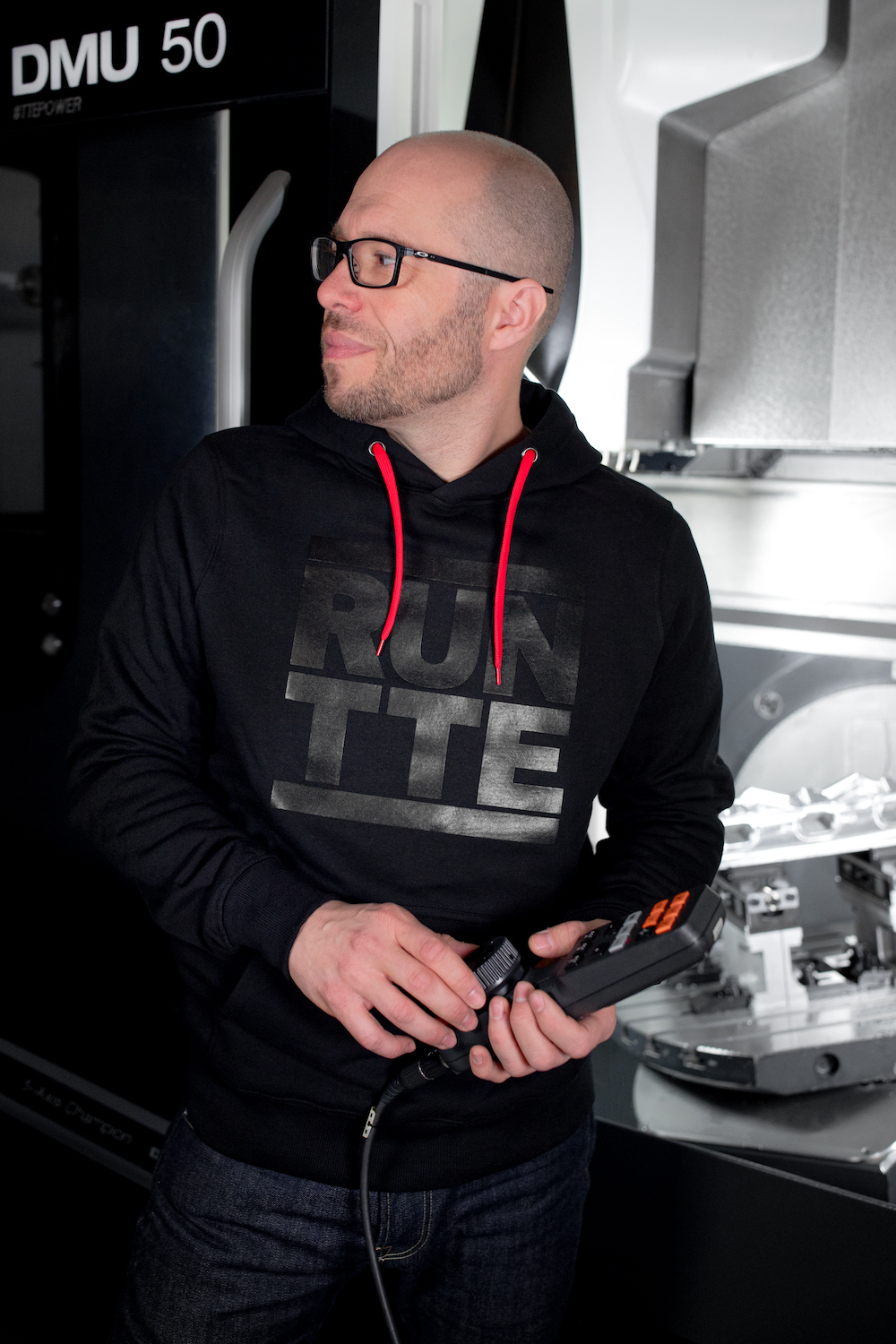 Hoodie RUN TTE schwarz RUNTTE